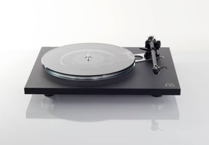 Rega Planar 6 (Excalibur black)